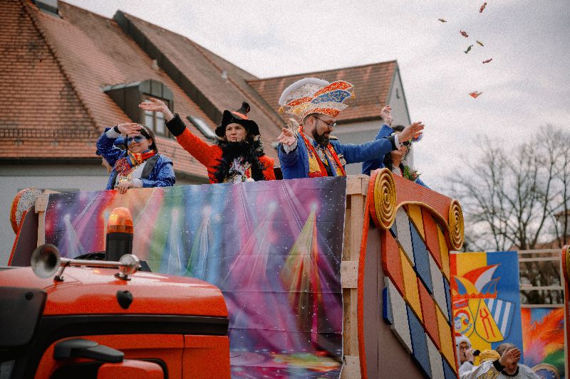 Faschingszug-Diesenbach-Wagen